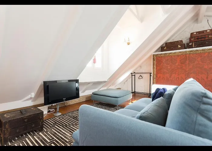 Lovelystay - Distinctive&unique Next To Sé Cathedral Of - 5 Min To Chiado Appartamento Lisbona